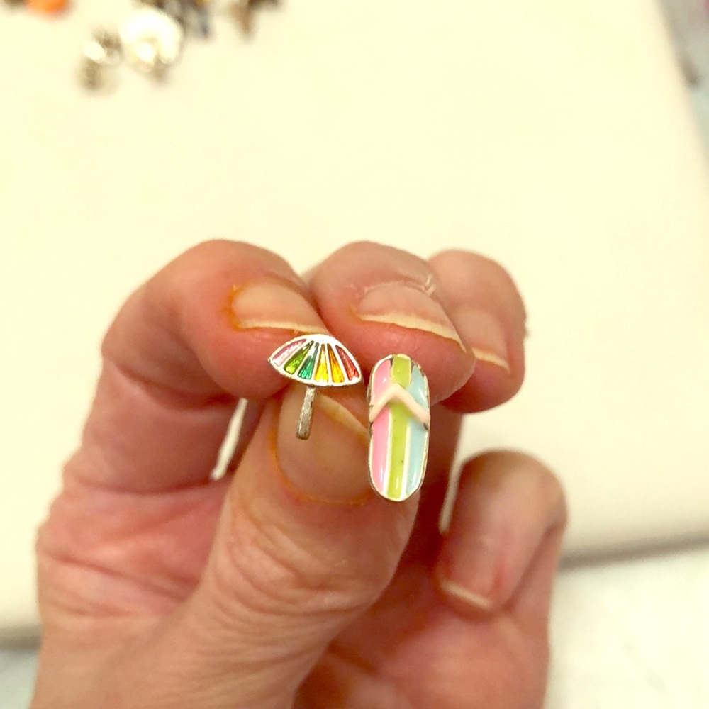 Mismatched beach Earrings🏖